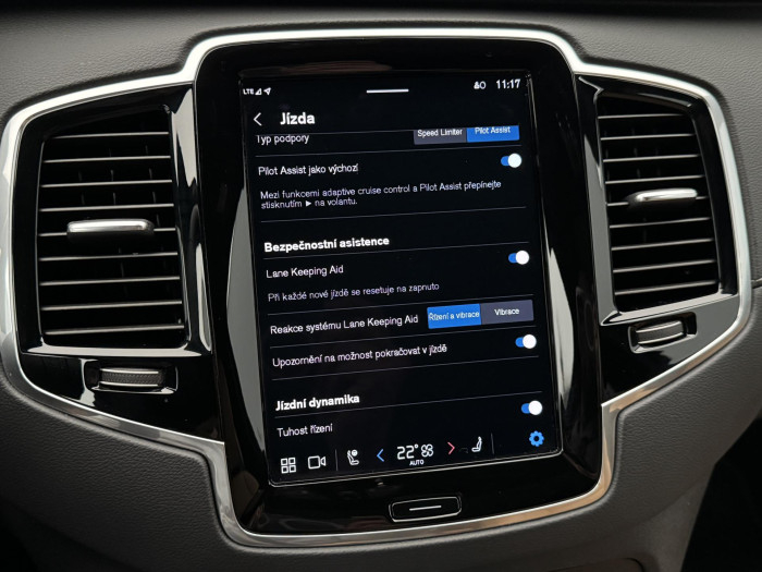 Volvo XC90 B5 AWD ULTIMATE BRIGHT 1.maj.