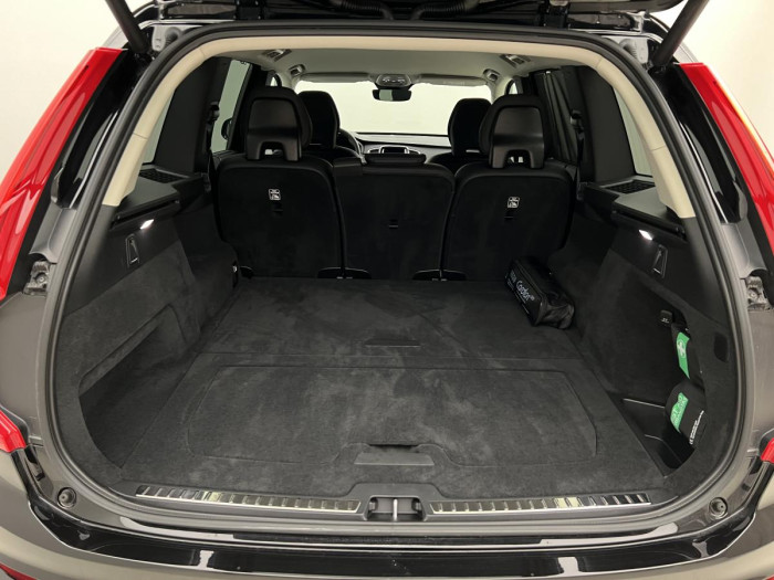 Volvo XC90 B5 AWD DARK PLUS Aut CZ