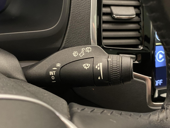 Volvo XC90 T6 AWD MOMENTUM AUT 2.0 Momentum