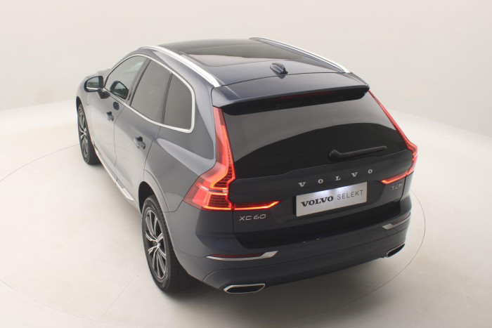 Volvo XC60 T8 AWD INSCRIPTION REZERVACE