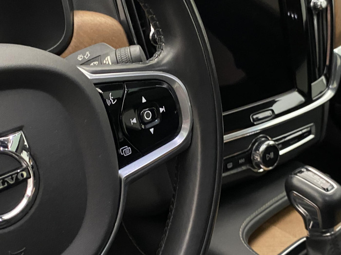 Volvo S90 D5 AWD INSCRIPTION REZERVACE 2.0 d