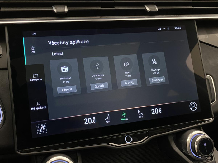 Lynk & Co 01 PHEV DCT AUT REZERVACE