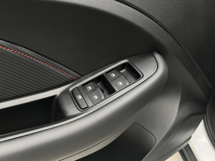 MG ZS 1.5 ESSENTIAL PLUS CZ 1.maj.