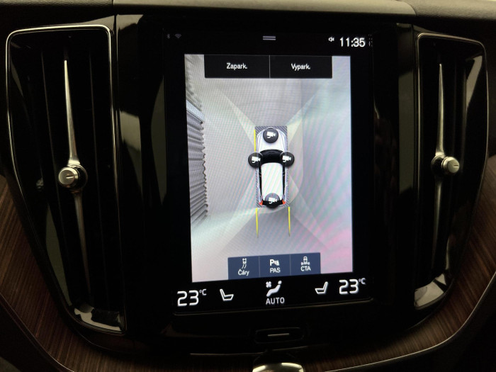 Volvo XC60 T4 MOMENTUM POLESTAR AUT CZ 2.0 Momentum