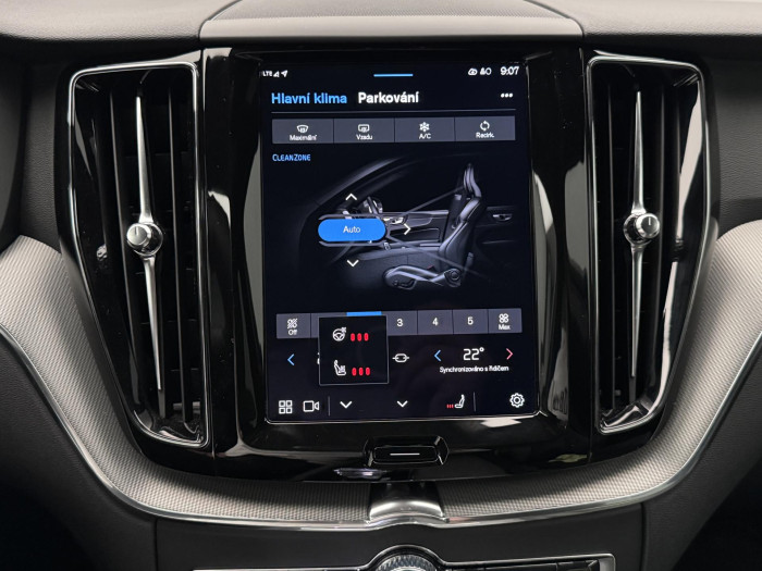 Volvo XC60 B5 AWD BLACK EDITION AUT 2.0 Edition