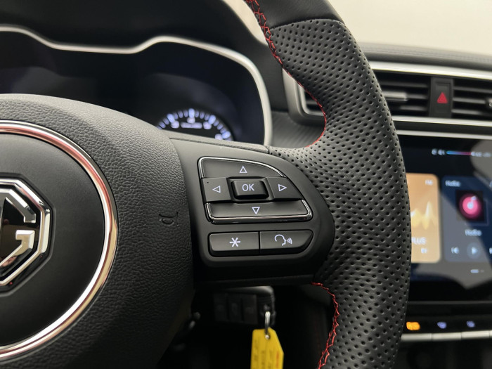 MG ZS ESSENTIAL PLUS 1.5 REZERVACE