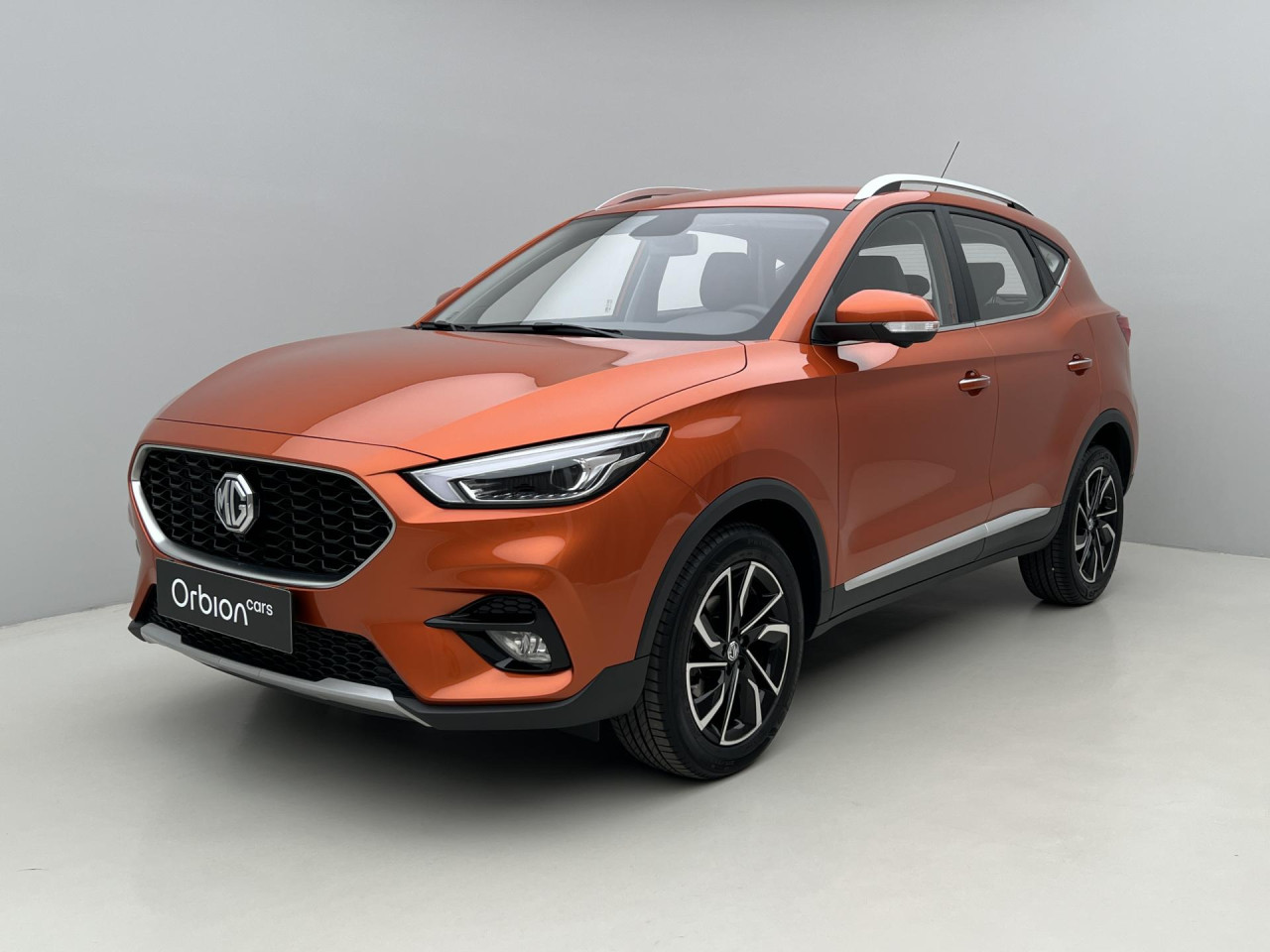 MG ZS 1.0T EXCLUSIVE AUT CZ 1.maj. 1.0 Exclusive