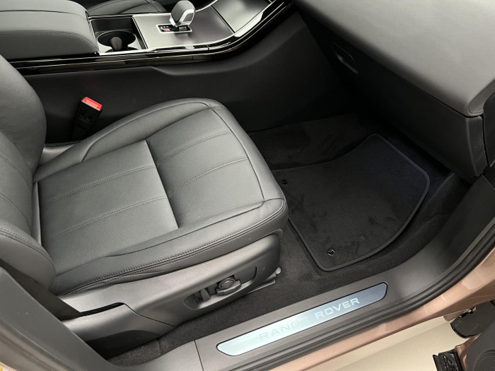 Land Rover Range Rover Evoque D200 DYNAMIC SE AWD Aut 2.0 d Dynamic SE
