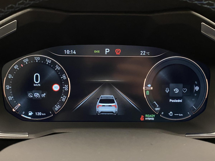 Lynk & Co 01 PHEV DCT AUT REZERVACE