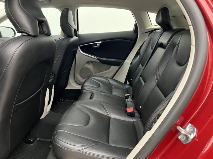 Volvo V40 D2 MOMENTUM 2.0 d Momentum