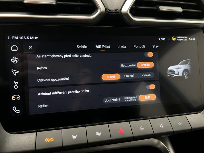 MG ZS 1.5 EMOTION HYBRID+ AUT CZ