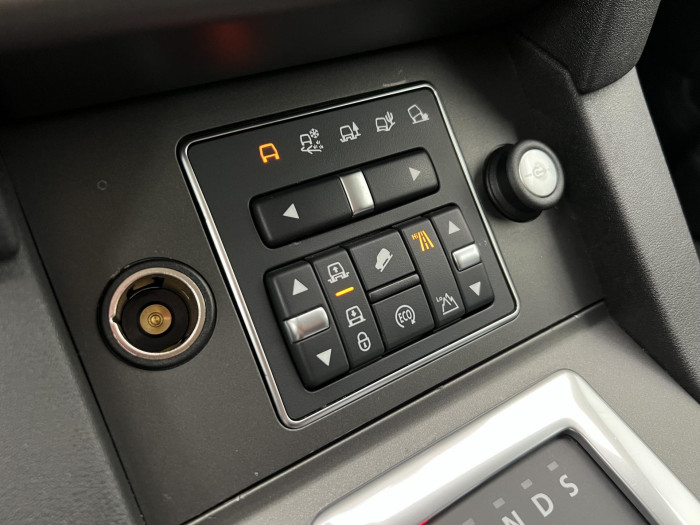 Land Rover Discovery 3.0 HSE SDV6 AWD AUT