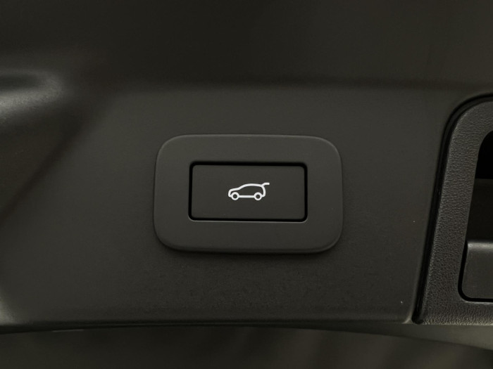 Land Rover Range Rover Velar D300 DYNAMIC SE AWD Aut 3.0 d Dynamic SE