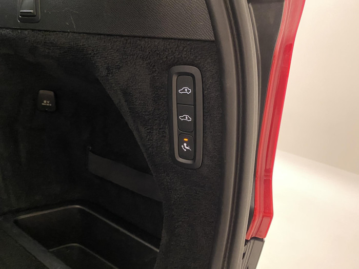 Volvo XC90 D5 AWD INSCRIPTION REZERVACE 2.0 d