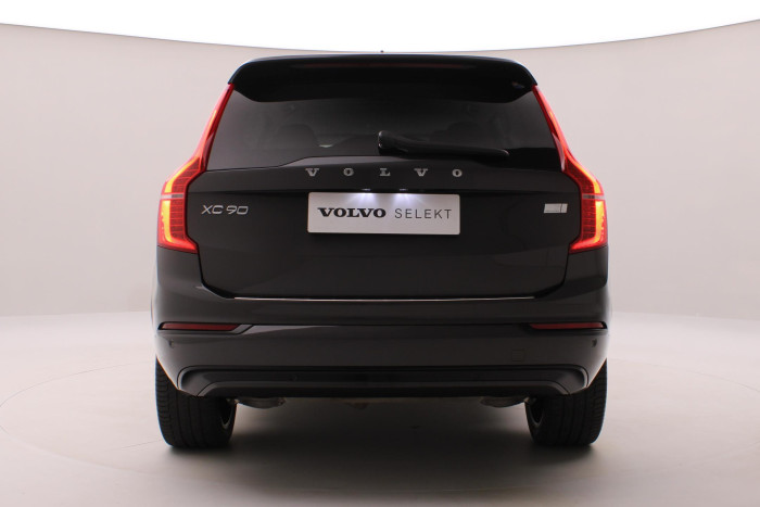 Volvo XC90 T8 AWD RECHARGE DARK REZERVACE