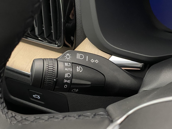 Volvo XC60 B5 AWD AUT BRIGHT PLUS