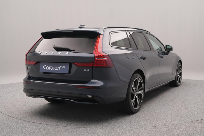 Volvo V60 B4 AUT DARK PLUS