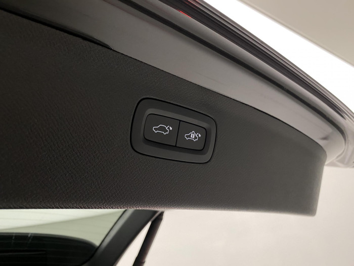 Volvo XC90 B6 AWD BRIGHT PLUS AUT CZ