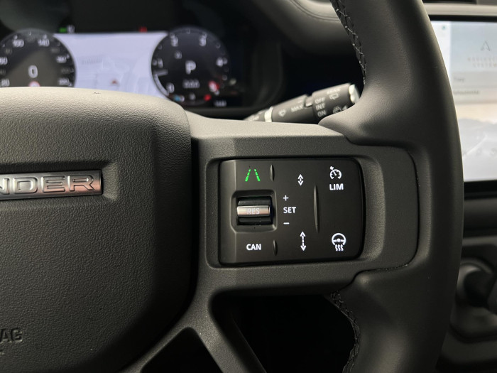 Land Rover Defender 110 D300 X-DYNAMIC SE AWD AUT 3.0 d Dynamic SE