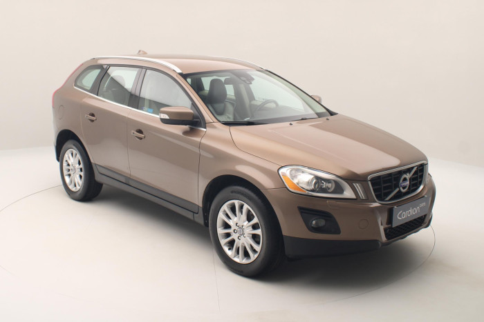Volvo XC60 D5 AWD SUMMUM CZ 2.4 d Summum