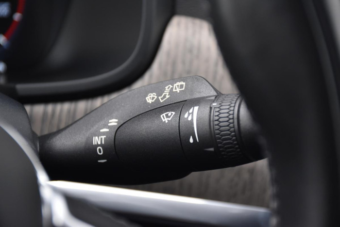 Volvo V90 CC D4 MOMENTUM REZERVACE 2.0 d CC CC Momentum