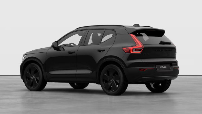Volvo XC40 B3 BLACK EDITION PLUS AUT