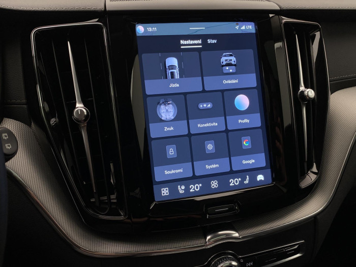 Volvo XC60 B5 AWD DARK ULTIMATE AUT CZ