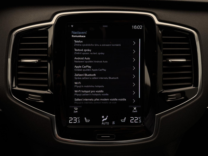 Volvo XC90 B5 AWD MOMENTUM PRO CZ 1.maj 2.0 Momentum