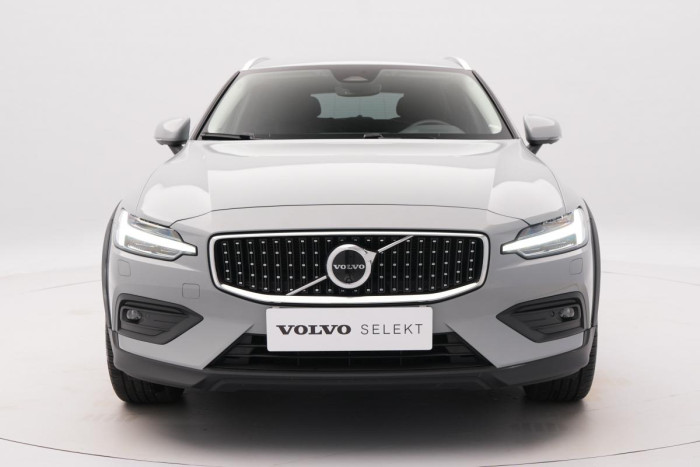 Volvo V60 CC B5 AWD PLUS BRIGHT 1.maj