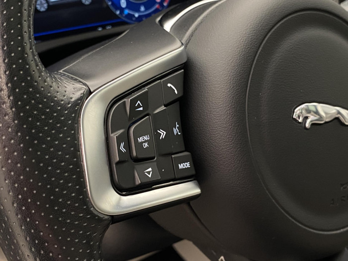 Jaguar F-Pace 5.0 V8 SVR AWD AUT 5.0 V8