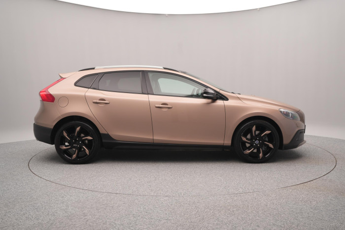 Volvo V40 CC T5 AWD SUMMUM AUT CZ 2.5 CC CC Summum