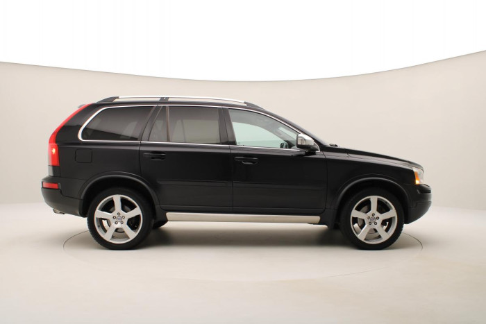 Volvo XC90 D5 AWD R-DESIGN REZERVACE 2.4 d