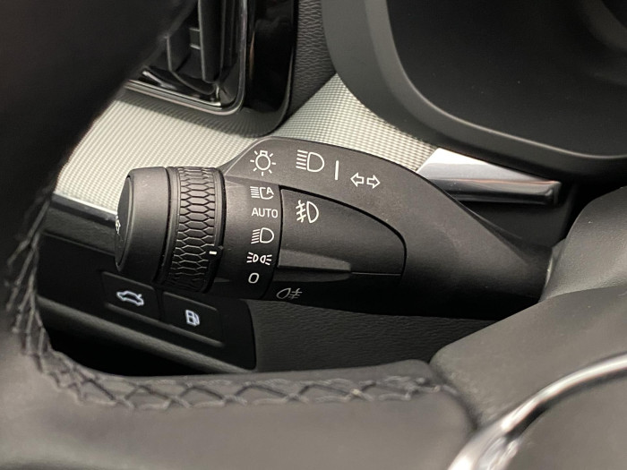 Volvo XC60 T6 AWD PLUG-IN DARK PLUS AUT