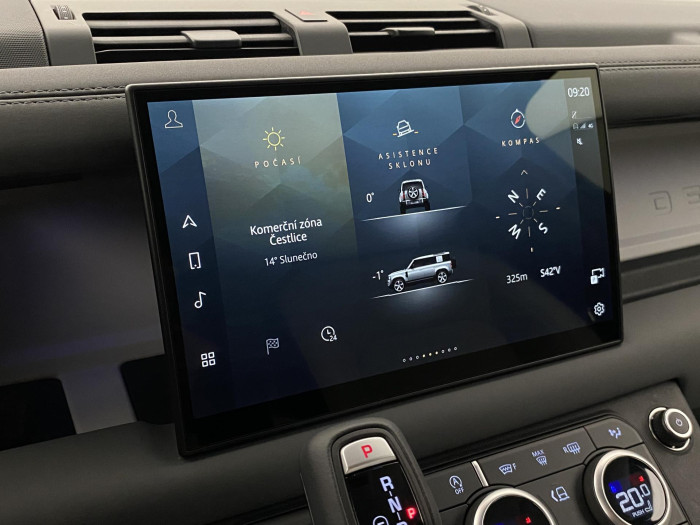 Land Rover Defender 110 D250 X-DYNAMIC SE AWD AUT 3.0 d Dynamic SE