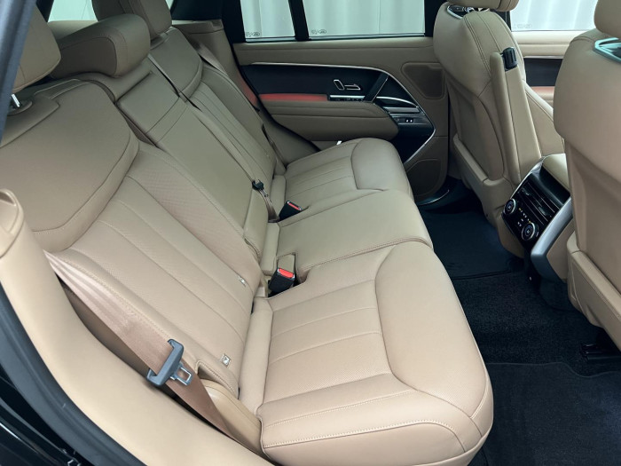 Land Rover Range Rover D350 HSE SWB AWD Aut REZERVACE 3.0 d