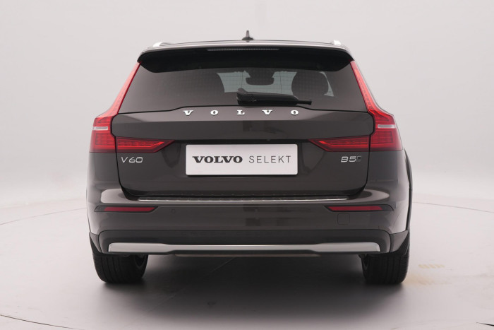Volvo V60 CC B5 AWD PLUS BRIGHT 1.maj
