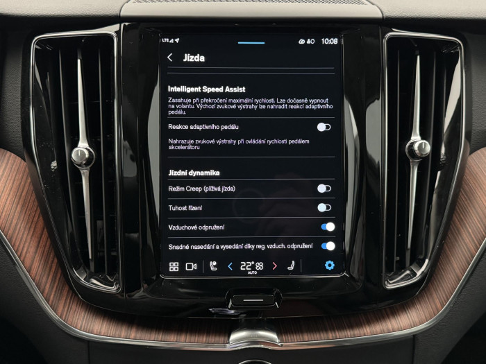 Volvo XC60 T8 AWD RECHARGE BRIGHT PLUS