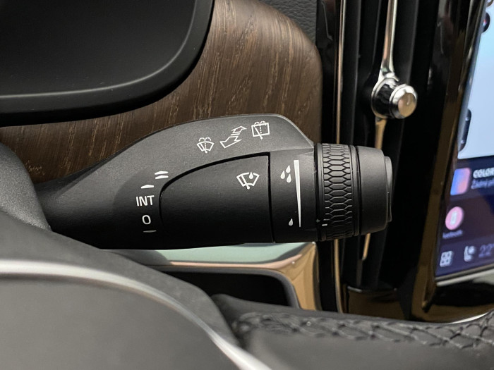 Volvo V90 T8 AWD Plug-in BRIGHT ULTRA