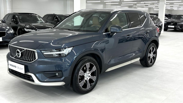 Volvo XC40 D4 AWD INSCRIPTION REZERVACE 2.0 d
