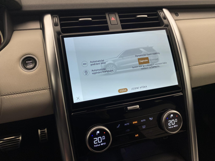 Land Rover Discovery D300 AWD AUT CZ 7míst 3.0 d