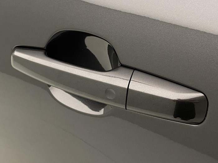 Jaguar F-Pace D300 R-DYNAMIC SE REZERVACE 3.0 d Dynamic SE