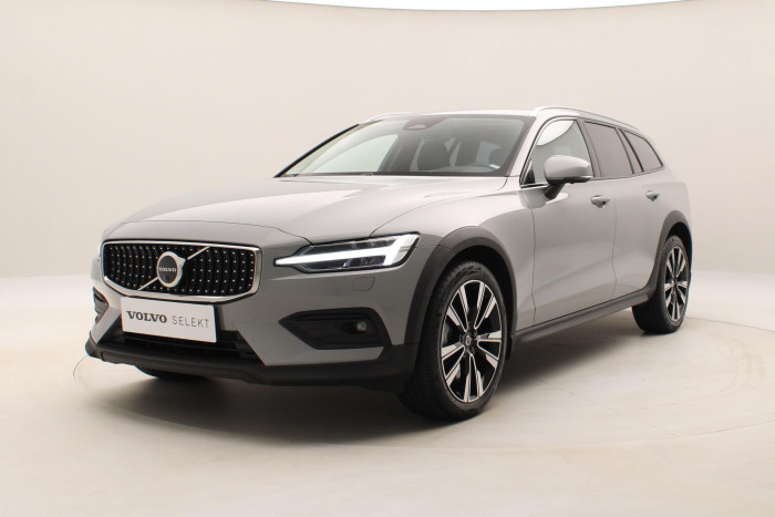 Volvo V60 CC B5 AWD PLUS AUT 1.maj