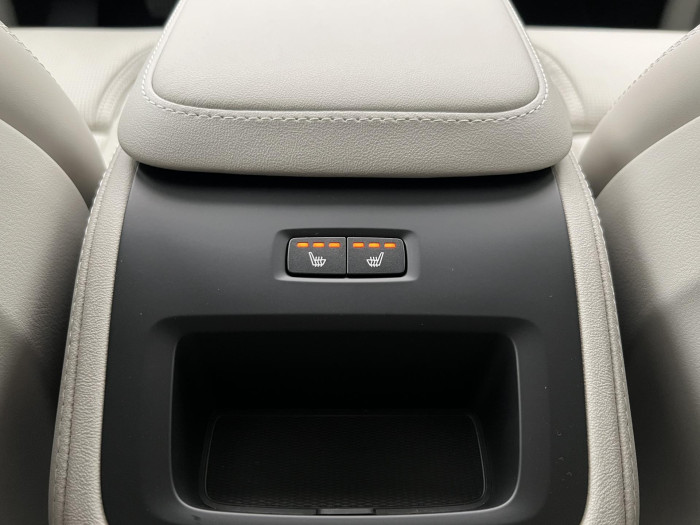 Volvo XC90 B5 AWD DARK PLUS AUT