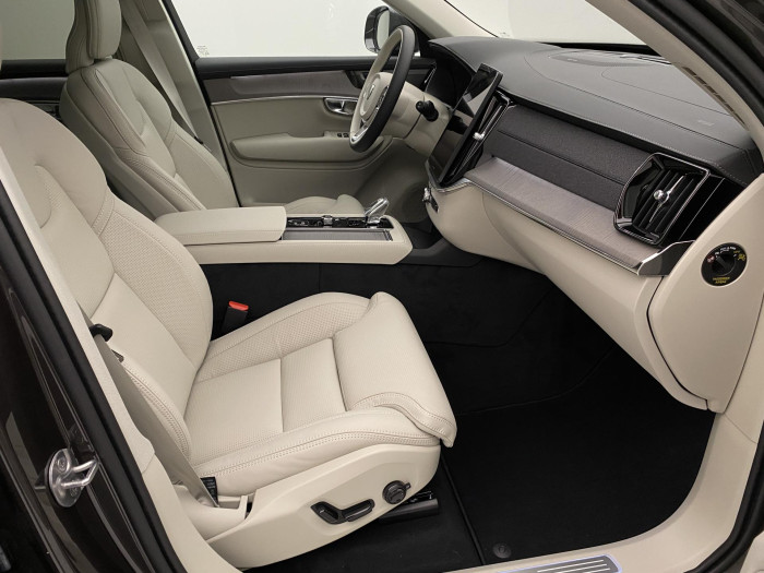 Volvo XC90 T8 AWD RECHARGE BRIGHT PLUS 7m