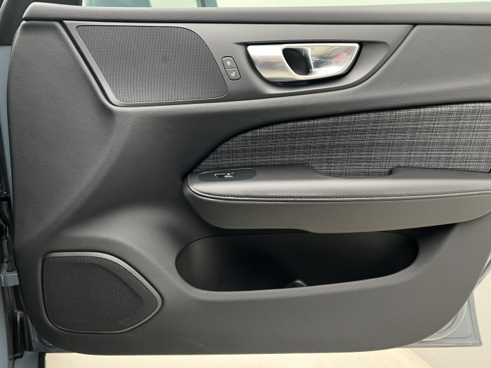 Volvo V60 B3 CORE AUT 1.maj.