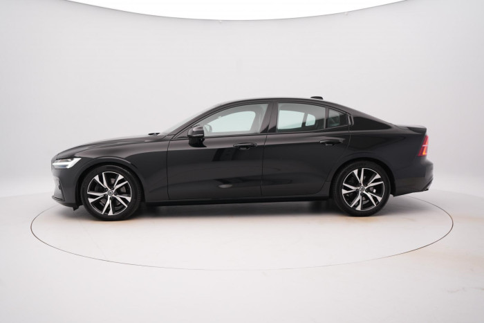 Volvo S60 B4 R-DESIGN AUT REZERVACE