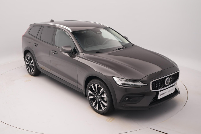 Volvo V60 CC B5 AWD PLUS BRIGHT 1.maj