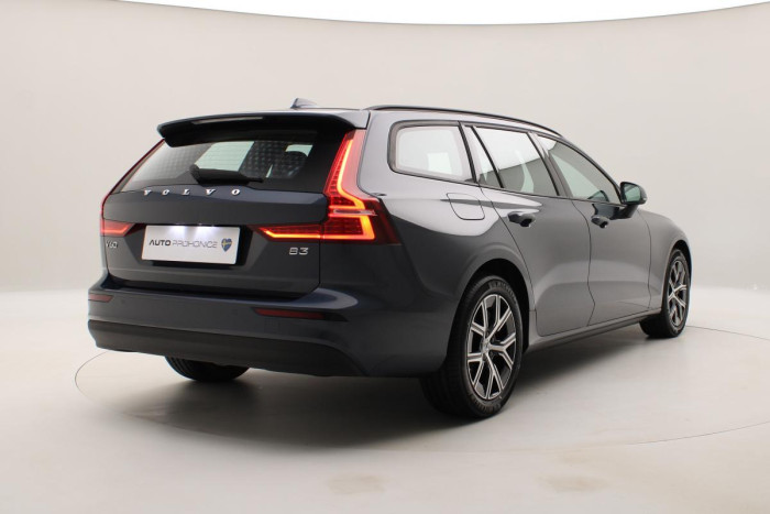 Volvo V60 B3 AUT  ESSENTIAL