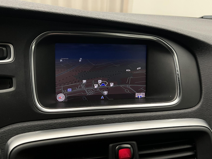 Volvo V40 D3 MOMENTUM AUT CZ 2.0 d Momentum