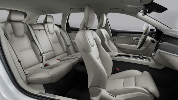 Volvo V90 B4 AWD AUT CROSS COUNTRY PLUS 2.0 Plus